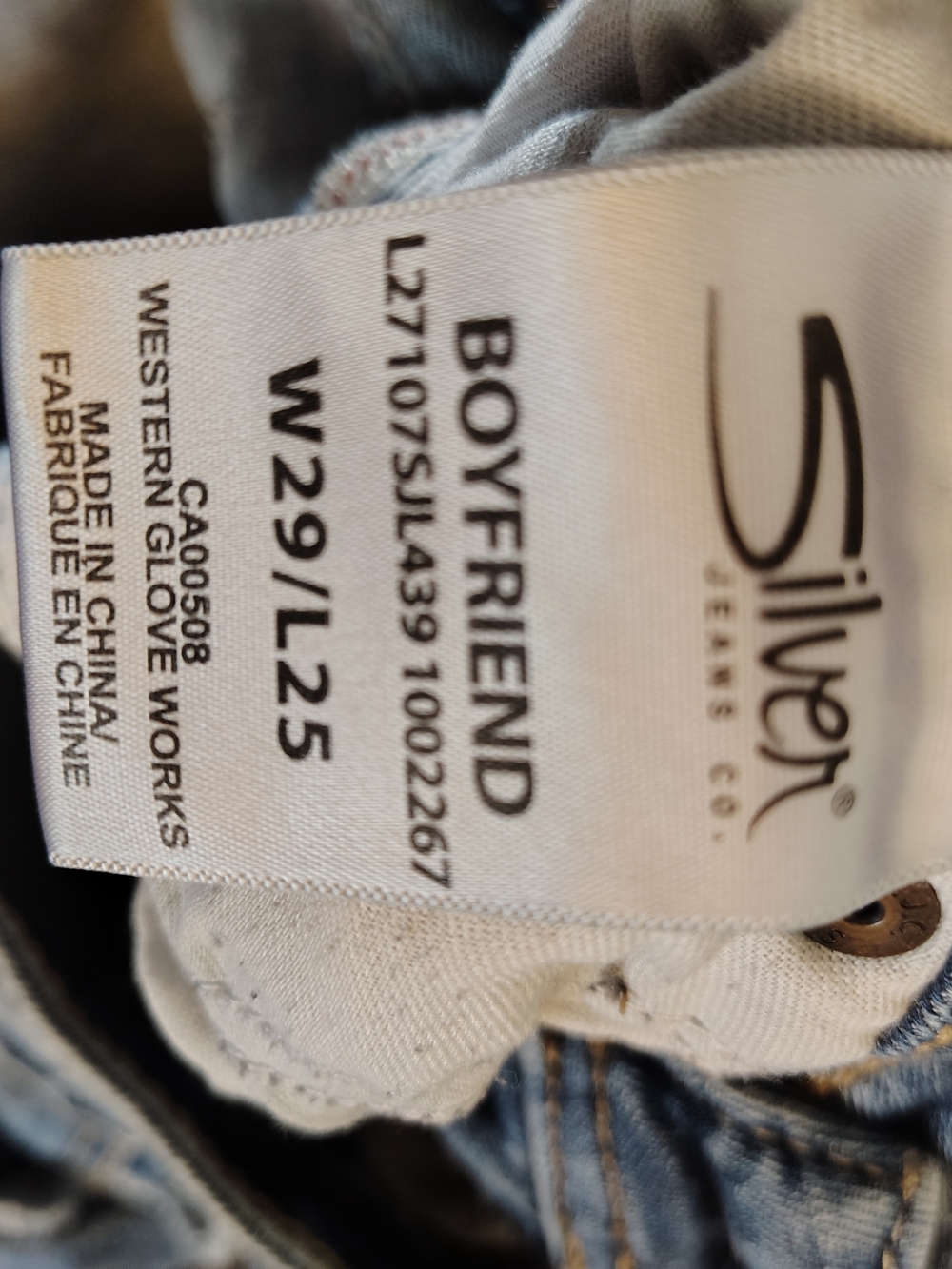 Silver Jeans Distressed Medium Blue Boyfriend Jeans - Picture 4 of 4